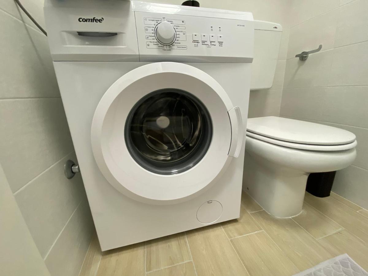 Solemare Federica Apartment Линяно Сабиадоро Екстериор снимка